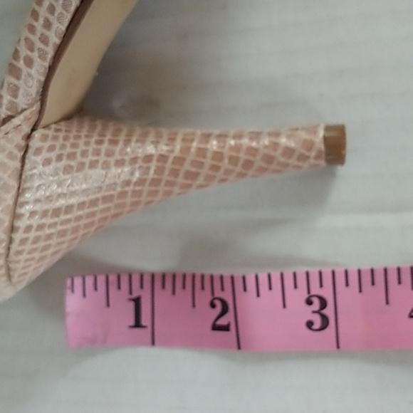 Marc Fisher Chris Cross Strappy Heels 8.5 M - Picture 9 of 9